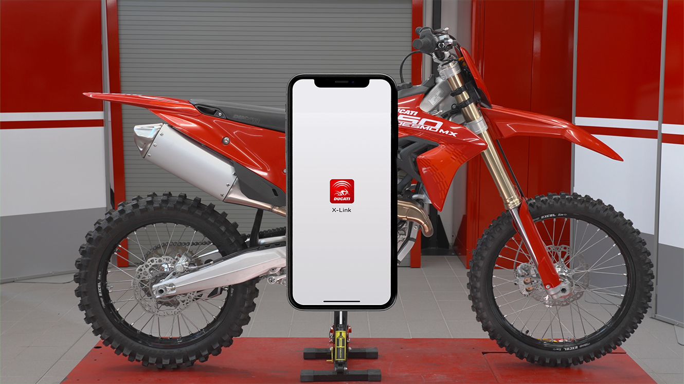 xlink-app-video-full-1330x748